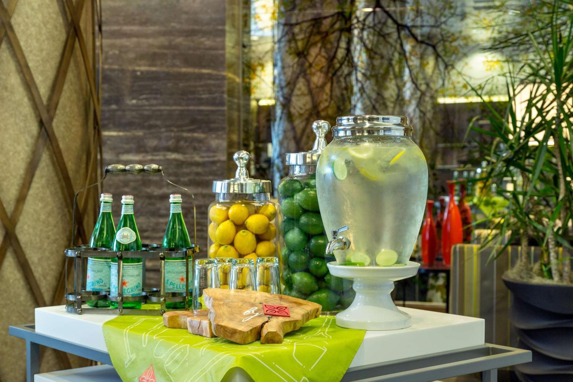 Hilton Garden Inn New York Manhattan Midtown East Екстер'єр фото